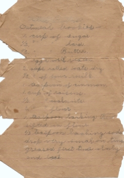 This is the original copy of the recipe as written by my Aunt Helen for my Grandma Minnie.